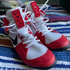 Men’s Nike Fury Wrestling Shoe, Size 9.5